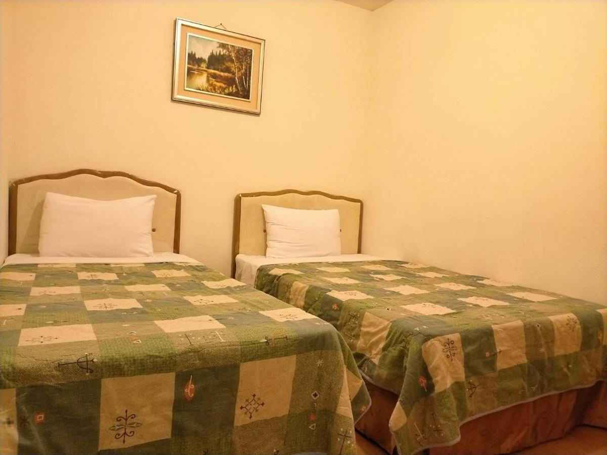 Taichung Hall Aparthotel Ngoại thất bức ảnh