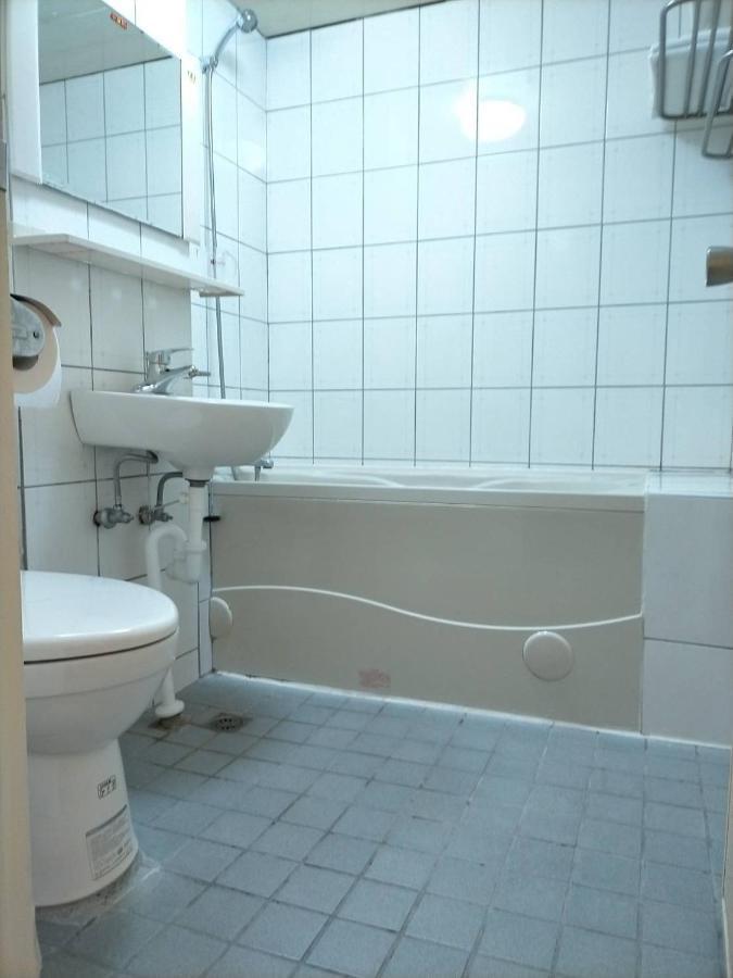 Taichung Hall Aparthotel Ngoại thất bức ảnh