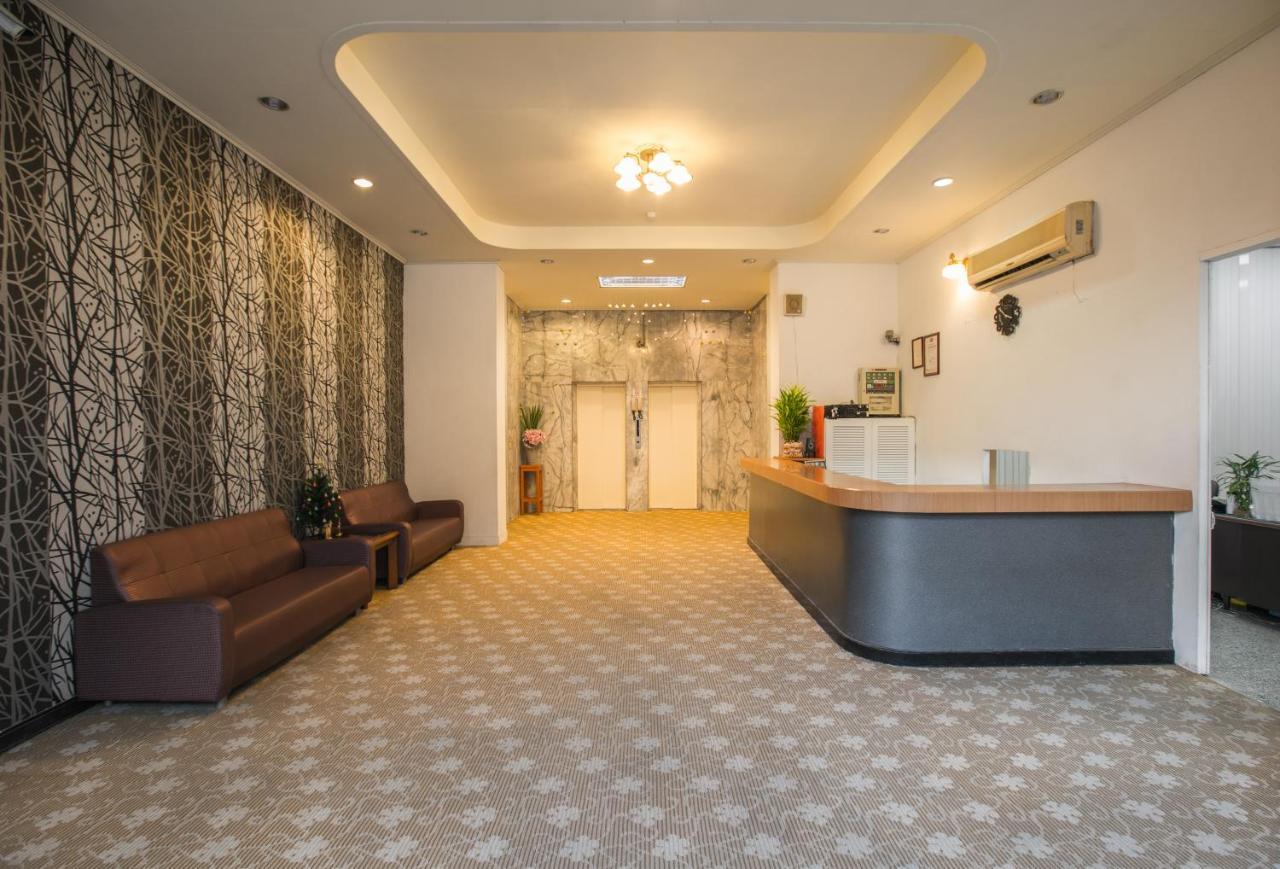 Taichung Hall Aparthotel Ngoại thất bức ảnh
